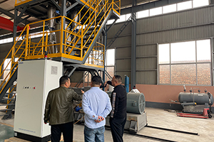 歡迎客戶來(lái)我公司實(shí)地考察擠塑板項(xiàng)目